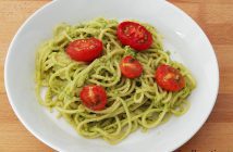 Zomerse spaghetti met avocadopesto Spaghetti met avocadopesto
