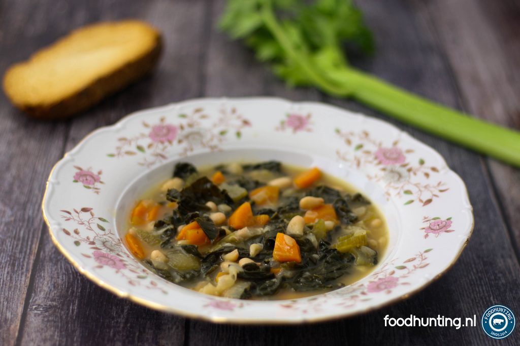 Toscaanse soep met cavolo nero en bonen