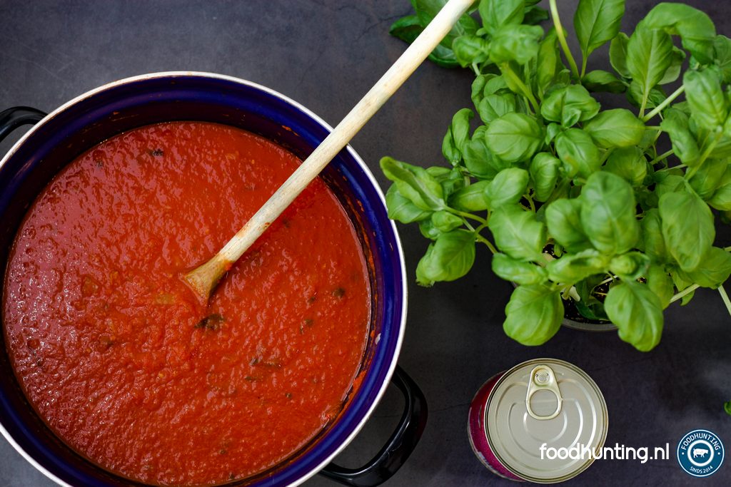Italiaanse tomatensaus basisrecept