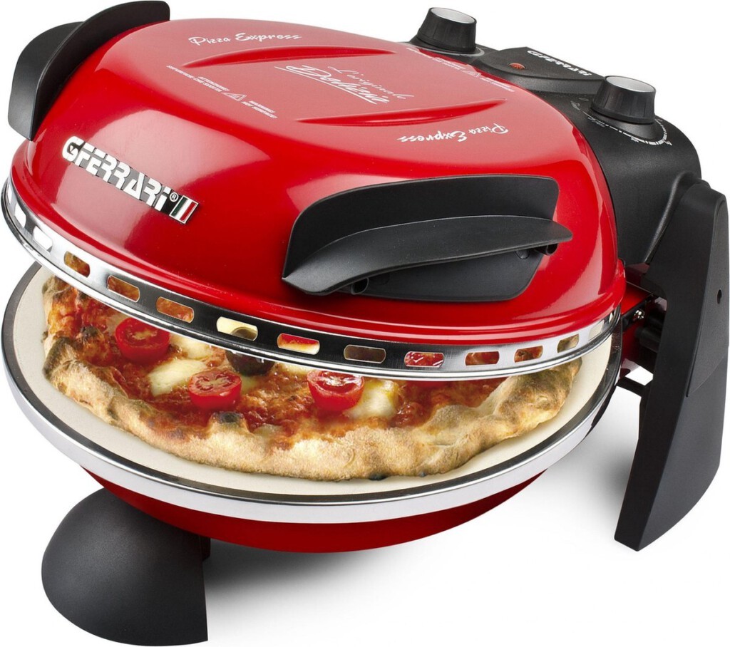 Thuis echte pizza's bakken met een Ferrari-rode pizzaoven